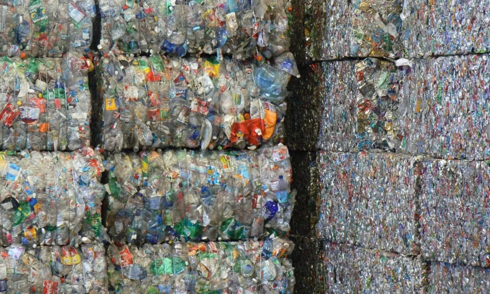 Storage plastic waste bales OVET terminal